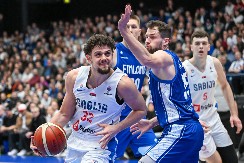 PEŠIĆ GA PRECRTAO, A ON SE OGLASIO Napustio pripreme reprezentacije i priključio se novom klubu, evo šta je poručio