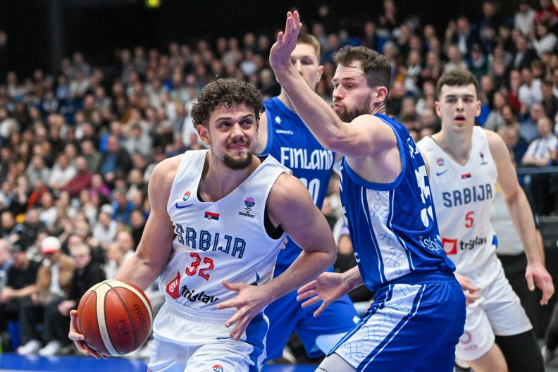 PEŠIĆ GA PRECRTAO, A ON SE OGLASIO Napustio pripreme reprezentacije i priključio se novom klubu, evo šta je poručio