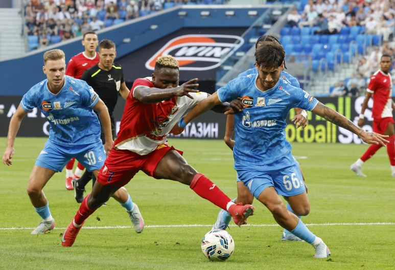 NIŠTA OD POJAČANJA NA "MARAKANI" Rus neće u Zvezdu, ne dolazi mu se u Beograd