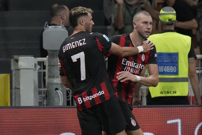 PAVLOVIĆ STRELAC ZA MILAN "Roso-neri" se obrukali na startu nove sezone (VIDEO)