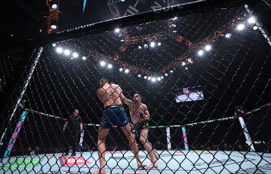 KAKVA VEST UFC stiže u Srbiju!