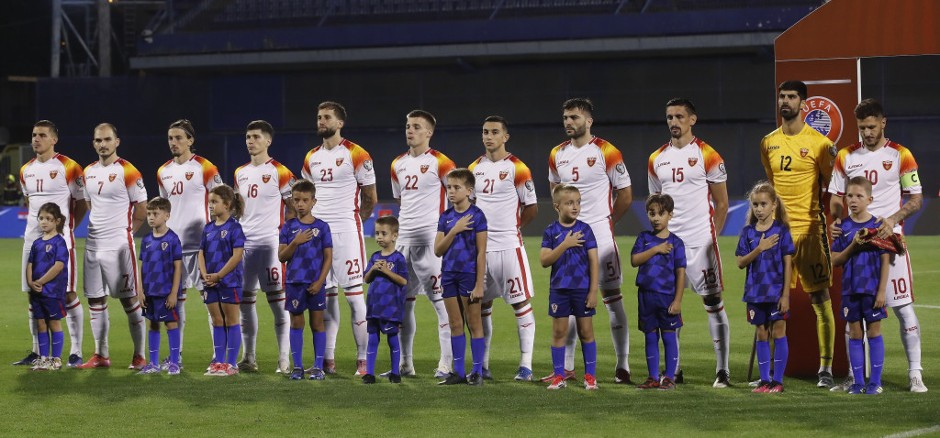 BRUKA I SRAMOTA Prvo vređali Srbe, a onda se šlihtali Hrvatima (FOTO)