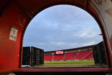 NA POMOLU DRAKONSKA KAZNA Srbija protiv Albanije pred praznim tribinama?