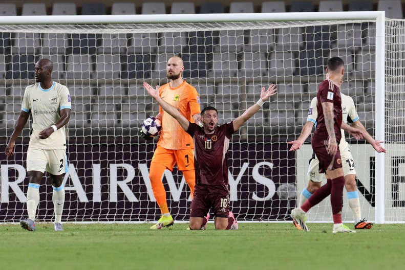 SRPSKI DERBI U LIGI ŠAMPIONA Tadić u 98. minutu nadmudrio Rajkovića i Simića (VIDEO)