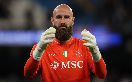 SAN SRPSKOG DIVA Vanju slave Napolitanci? Da su samo oni, nego ga je i UEFA zapisala...