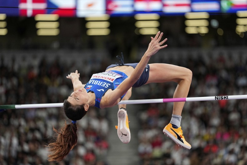 NEVEROVATAN USPEH SRPKINJE Evo šta je Angelina Topić zaradila osvajanjem bronzane medalje na prvenstvu sveta