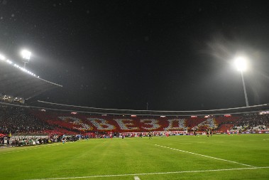 SPEKTAKULARNA KOREOGRAFIJA Ovako su "delije" napravile premijeru u Ligi Evrope (VIDEO)