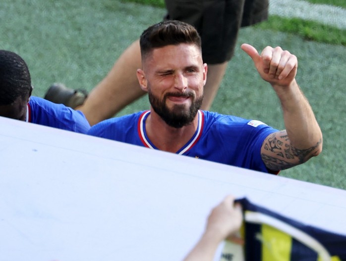 ZVEZDIN RIVAL UPISAO POBEDU Legendarni napadač čovek odluke