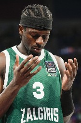 PRVAK EVROPE PAO U KAUNASU Žalgiris preživeo Boldvinovu rafalnu paljbu i srušio Fener