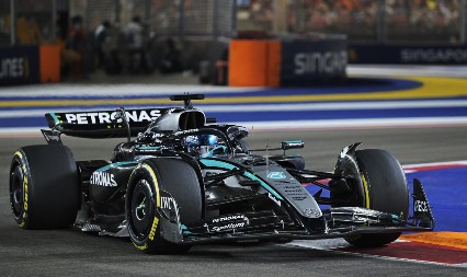 Džordž Rasel pobednik trke za Veliku nagradu Singapura