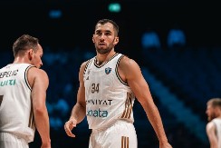 MOĆAN START DUBAIJA Split razbijen sa 34 razlike