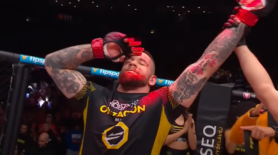 SRPSKA MMA MAŠINA Sekli ga nožem, nema deo šake, a sada gazi sve pred sobom - ko je Vlasto Čepo, čovek koji ne zna za "rikverc"?