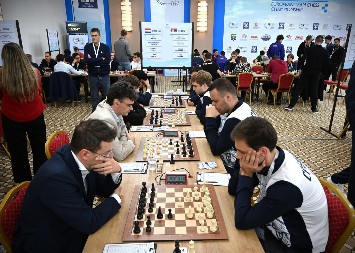 PORAZI NAŠIH ŠAHISTA Muškarci izgubili od Holandije, dame od Turske