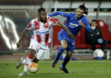 NEĆE NA MEGDAN CRVENO-BELIMA? Igrao protiv Zvezde, pa zbog porođaja izašao sa stadiona, a sada je pod znakom pitanja za duel u Bragi