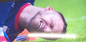 NOĆNA MORA ZA ZVEZDU Osim primljenog gola, OSTALA BEZ NAJBOLJEG u Bragi! Arnautović JAUKAO OD BOLOVA, izneli ga sa terena