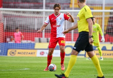 DERBI NA KARAĐORĐU Tanjga pred Zvezdu: Vojvodina je veliki klub koji protiv svakoga ide na pobedu