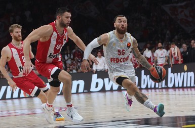 POTPUNA LUDNICA U PIREJU Monako iznenadio Olimpijakos i upisao važan brejk u Evroligi