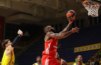 ZVEZDINA STRAŠNA SERIJA SE NASTAVLJA Crveno-beli preživeli dramu u "Pioniru" i ostvarili šestu uzastopnu pobedu u Evroligi!