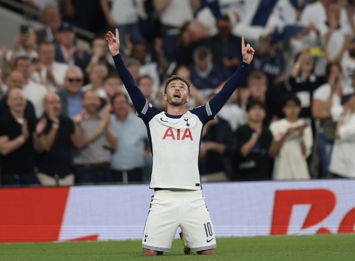 RARITET Dok se oporavlja od povrede, Džejms Medison čeka četvrto i peto dete!