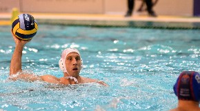 RADNIČKI PAO U DRAMATIČNOJ ZAVRŠNICI Vaterpolisti Olimpijakosa pobedili u Kragujevcu