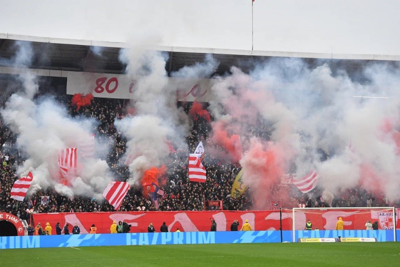 "VRAĆA SE BEOGRADSKI DERBI" Ovako su "delije" pozvale navijače na meč sa OFK Beogradom koji može Zvezdi da donese titulu