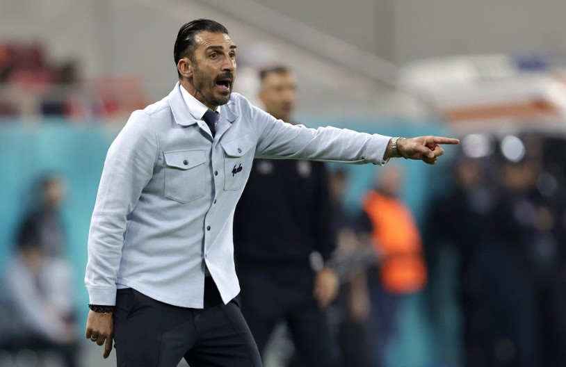 NASTAVLJAJU SE ČUDNE IZJAVE OD RUMUNA Trener FCSB-a: Poštovanje Zvezdi, ali tunel ne igra fudbal