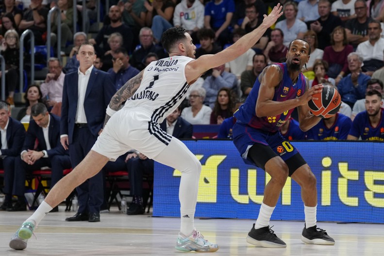 BARSA SLAVILA PRED DOLAZAK U BEOGRAD Panter slomio uporni Asvel