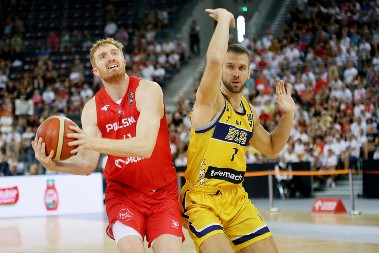 POSLEDNJI PLES Halilović se oprašta od reprezentacije BIH u Sarajevu na meču protiv Srbije