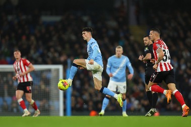 Petrović začarao mrežu, autogol Milenkovića, Siti iskoristio kiks Arsenala