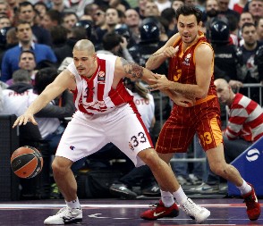 "TO JE ISKUSTVO KOJE SE NE ZABORAVLJA" Miljenik "delija" govorio o večitom derbiju i izneo neverovatne detalje