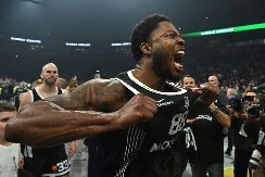 BONGA I DŽONS ODUŠEVLJENI "GROBARIMA" Tandem Partizana imao posebnu poruku za navijače