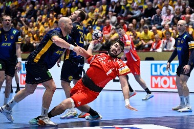 SKANDAL EPSKIH RAZMERA Mađari bili na pragu ogromne senzacije, pa pokradeni u poslednjem napadu (VIDEO)