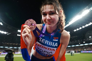 Angelina Topić i Armin Sinančević najbolji atletičari Srbije za 2025. godinu