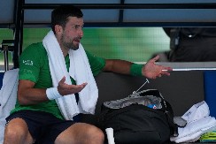 ĐOKOVIĆ VIŠE NEĆE DA ĆUTI Novak odbrusio dežurnom kritičaru, ove reči izazvale pometnju