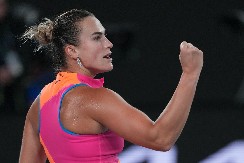 SABALENKA ZGROMILA UKRAJINKU Beloruskinja u velikom stilu ušla u finale Australijan opena
