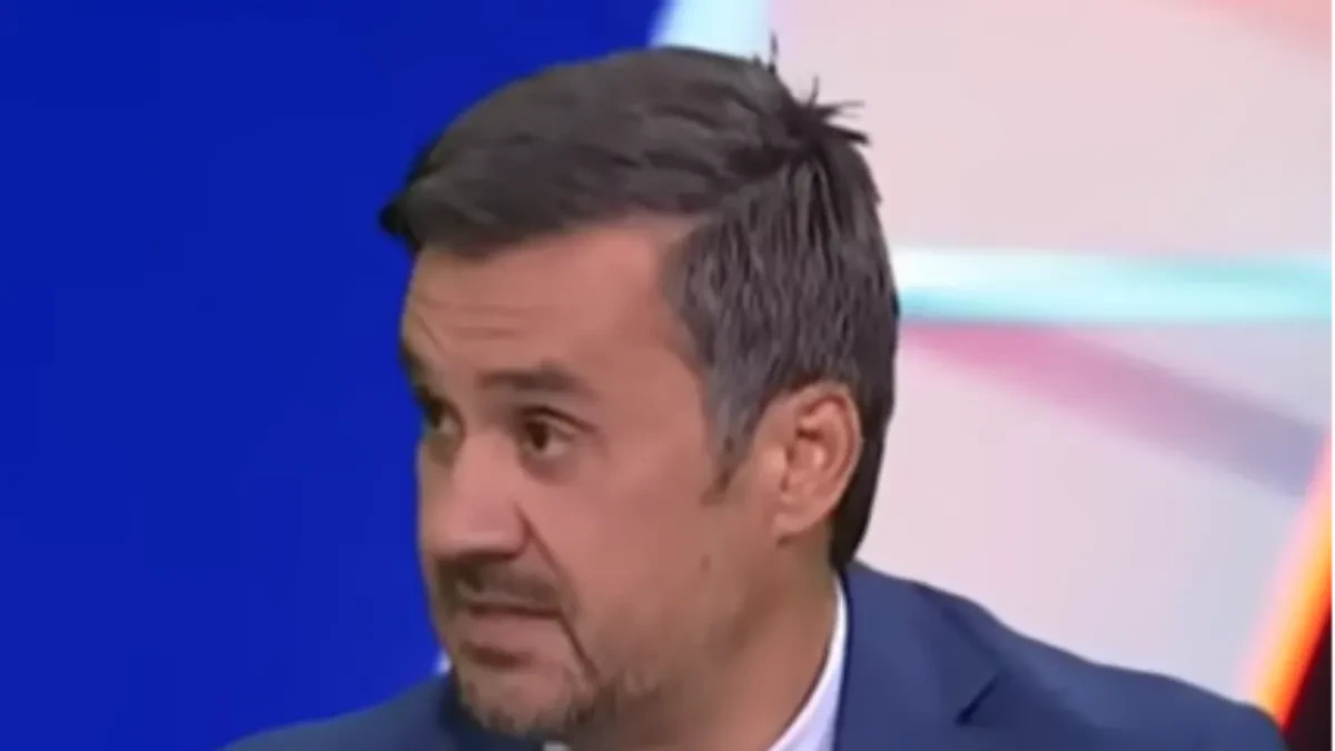 "Čovek sa minđušom..." Rade Bogdanović udario jako na Hrvate, pale teške prozivke