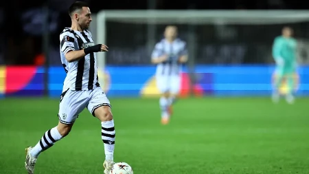 Andrija Živković napušta crno-bele?