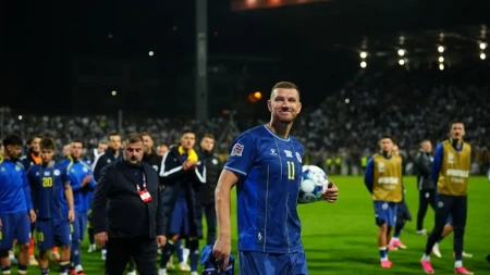 Dečak nacrtao Edina Džeka kako se krsti, a onda se desilo čudo (VIDEO)