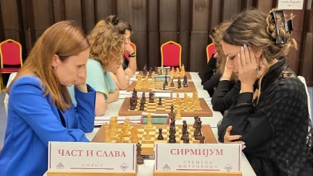 Prva polovina šahovske Superliga okončana, ono najbolje tek sledi: Čast i Slava se ne predaje, gužva u Open konkurenciji za titulu