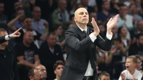 Otkriveno: Evo šta je trener Penjaroja rekao igračima u svlačionici