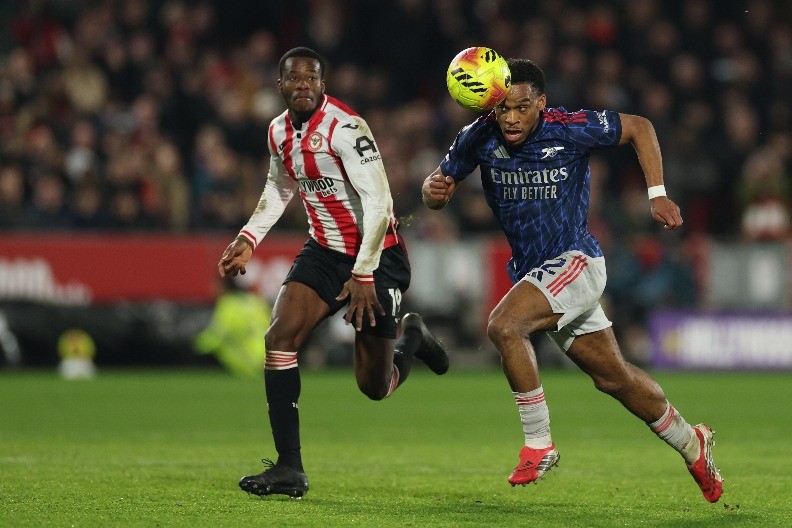 KIKS "TOBDŽIJA" Arsenal ispustio pobedu, "građani" trljaju ruke