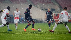  CRVENO-BELA KOLONIJA NA "RAJSKOM OSTRVU" Piter Olajinka našao novi klub nakon odlaska iz Zvezde