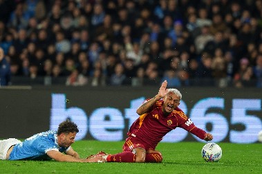 PRŠTALO U "DERBIJU SUNCA" Napoli i Roma pružili uživanje uz poker golova