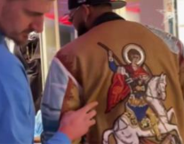 POZNATI DETALJI Koliko košta i ko je napravio jaknu sa motivom Svetog Đorđa koja je oduševila Nikolu Jokića?