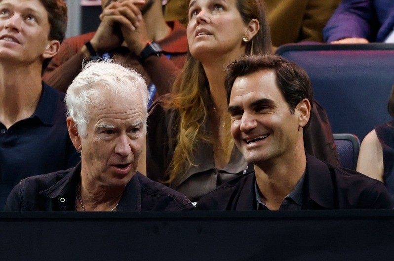 SKANDAL POSLE AUSTRALIJAN OPENA Slavni teniser hteo da se pobije sa navijačem, obezbeđenje moralo da reaguje