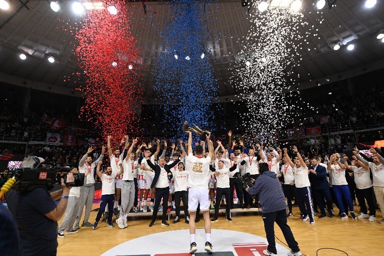 Dominacija kojoj se ne nazire kraj i doktorat Nvore i Dobrića