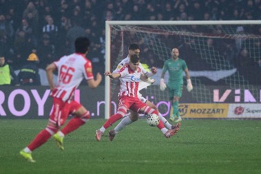 TEK ĆE SE SADA VELIKANI OTIMATI ZA NJEGA Kostov gol od nekoliko miliona u derbiju (VIDEO)