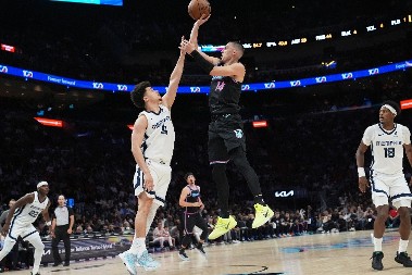 Nikola Jović ponovo povrđen, Majami niže pobede