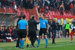 POVERENJE SRBIMA Jovanović sudi u Firenci, Minaković duel u Švajcarskoj