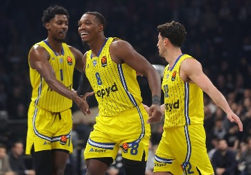 VREME JE DA SE KAŽE HVALA Makabi želi da se oduži Partizanu